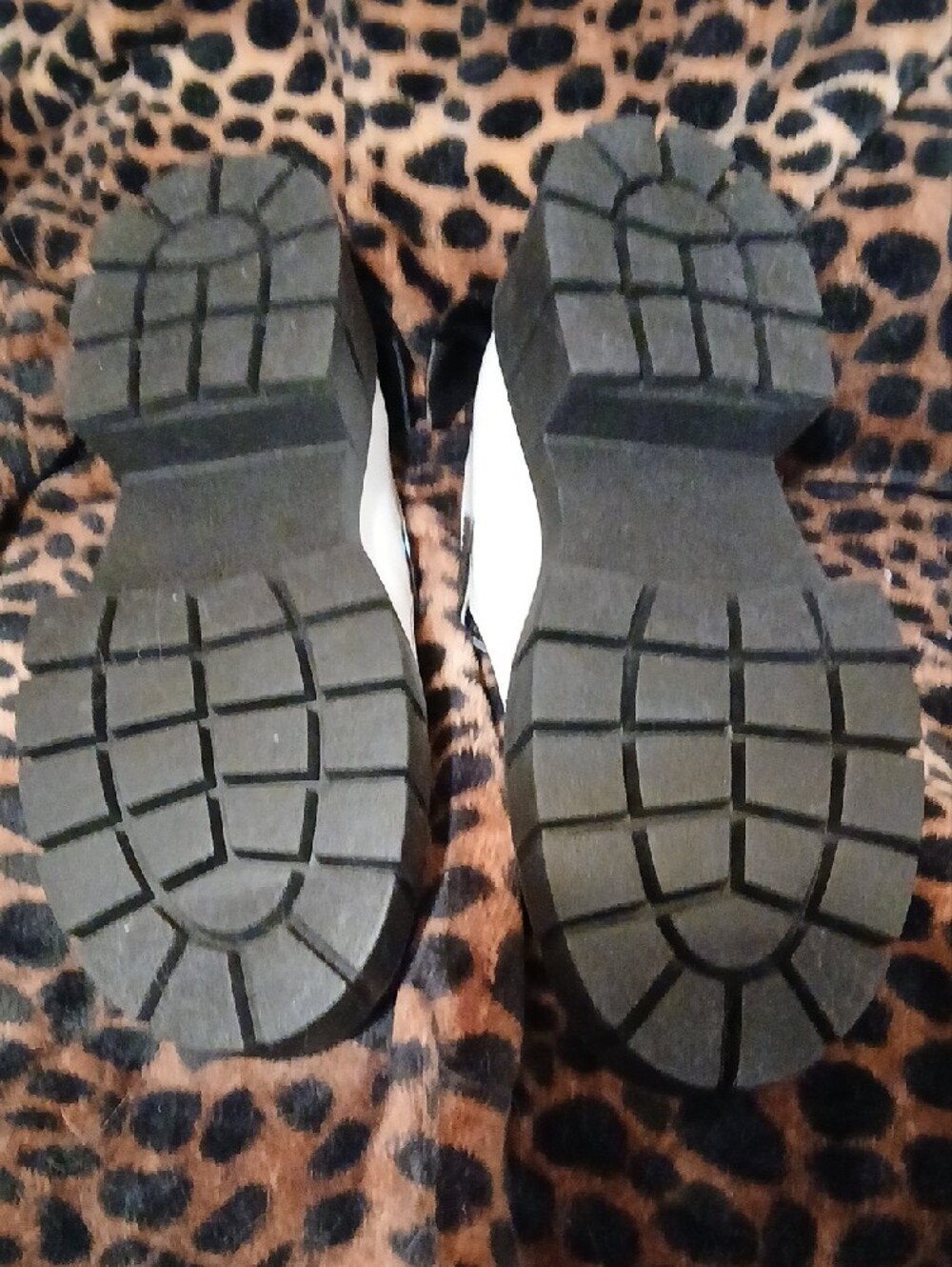 Disney The Nightmare Before Christmas Black & White Mary Jane Shoes - Picture 6 of 8